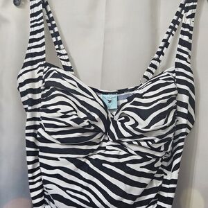 Zebra-Print Black & White One-Piece Swimsuit with Twist Front